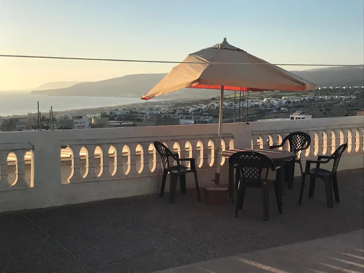 펜션 아가디르 Family House With A Breathtaking Terrace View 빌라